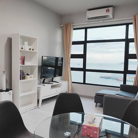 Jesselton Quay Sea View Hotel Кота Кинабалу Екстериор снимка