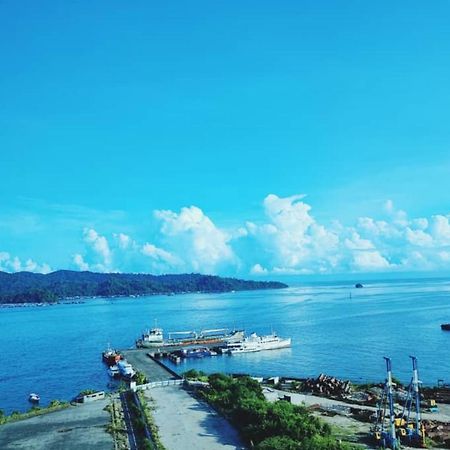 Jesselton Quay Sea View Hotel Кота Кинабалу Екстериор снимка